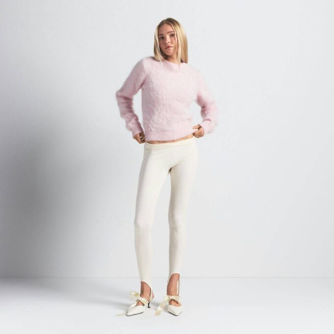 BØRSTET ALPACA-TRØJE MED CREWNECK-HALS