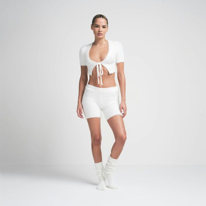 FUZZY KNITS CROP TOP OG SHORTS SÆT