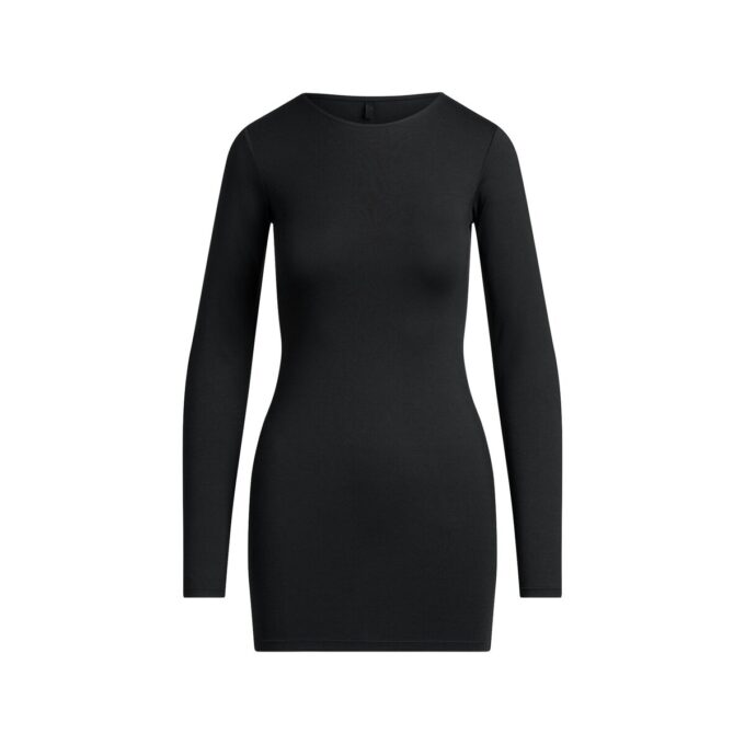 GLATTE LAG-FORMER MED CREWNECK-HALS MINIKJOLE