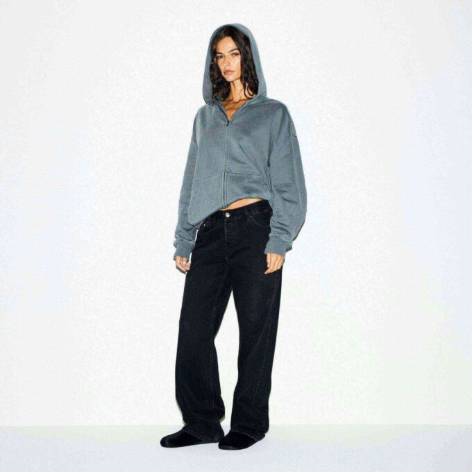 KÆRESTEFLEECE OVERSIZED HÆTTETRØJE MED LYNLÅS