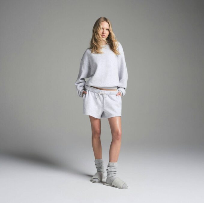KLASSISK BOMULDSFLEECKE CREWNECK