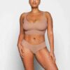 NAKED PLUNGE LONGLINE BRALETTE