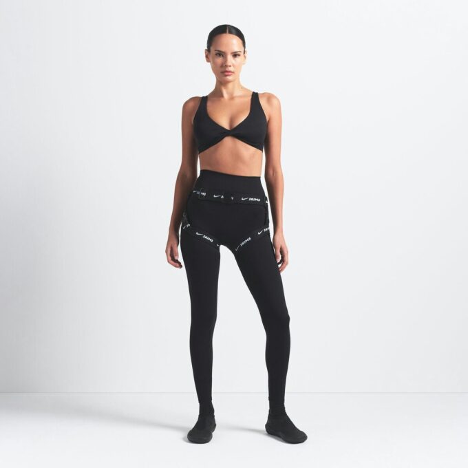 NikeSKIMS MATTE 26″ LEGGINGS