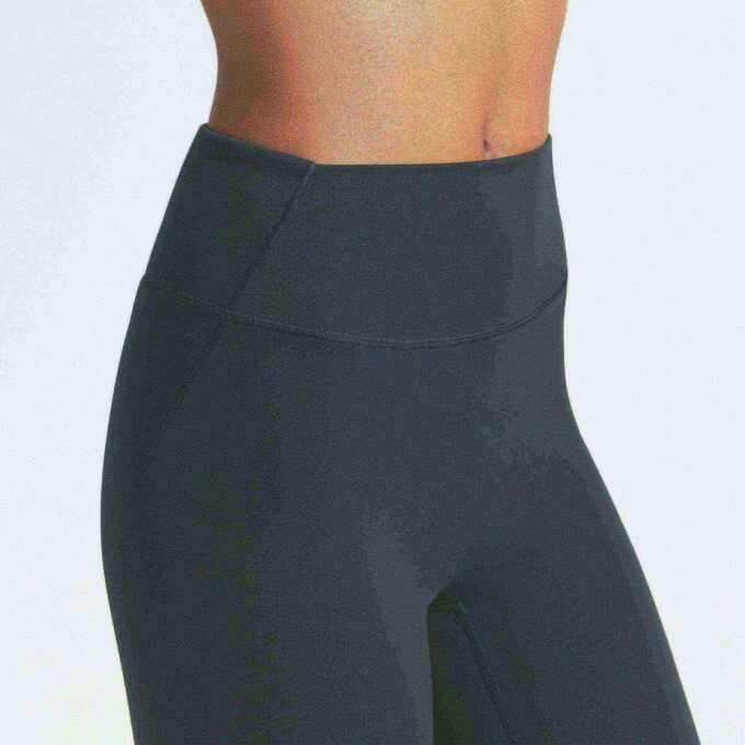 NikeSKIMS MATTE 26″ LEGGINGS