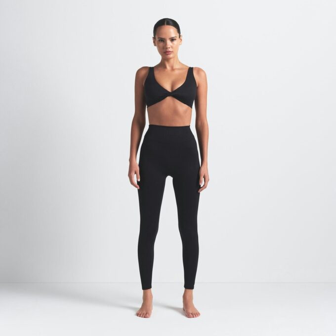 NikeSKIMS MATTE 26″ LEGGINGS