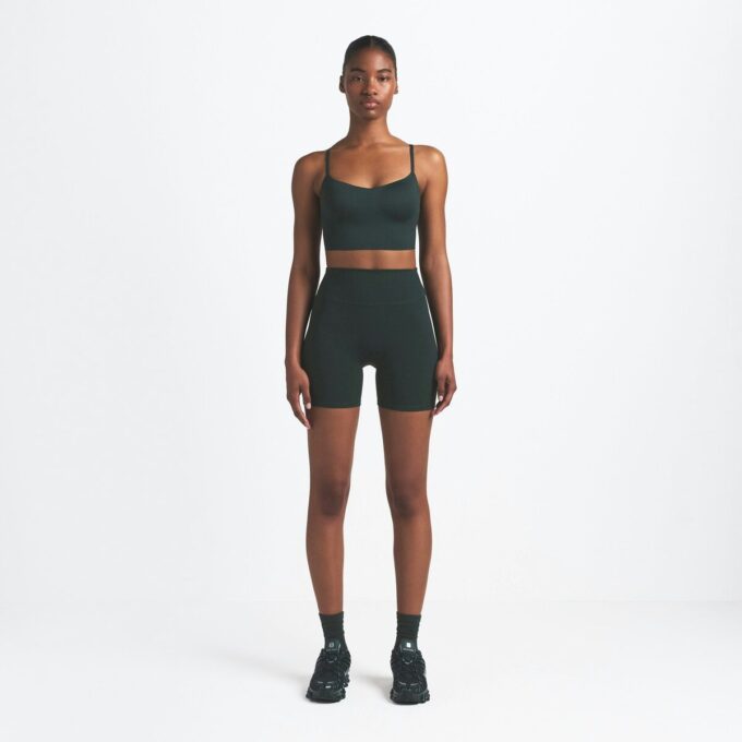 NikeSKIMS MATTE 5″ BIKERSHORTS