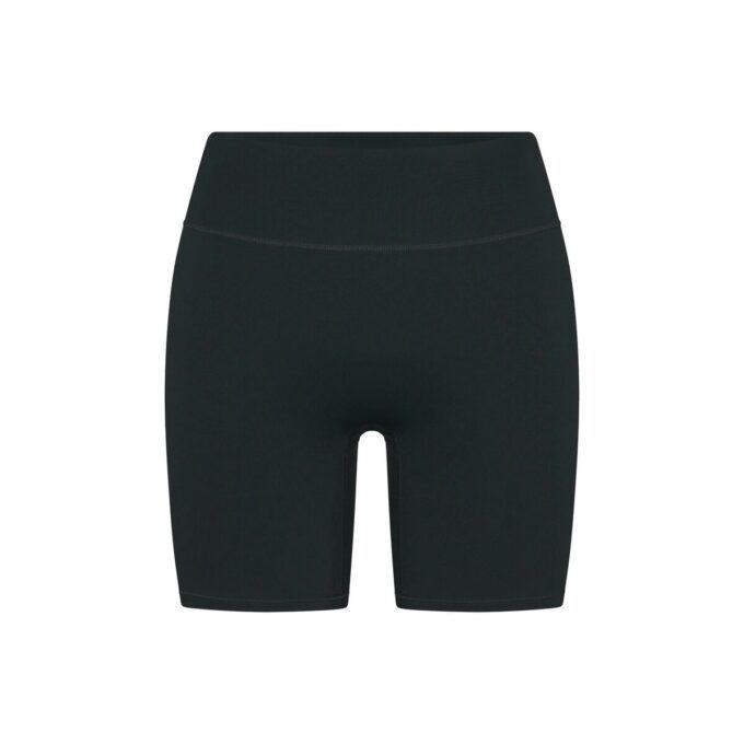 NikeSKIMS MATTE 5″ BIKERSHORTS