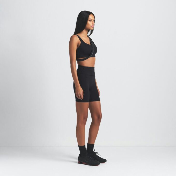NikeSKIMS MATTE 5″ BIKERSHORTS