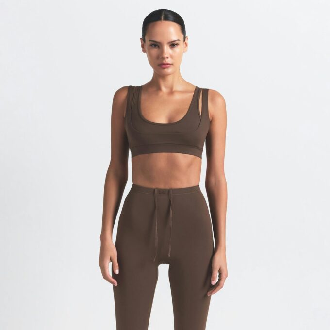 NikeSKIMS MATTE FOOTSIE GRIP LEGGINGS