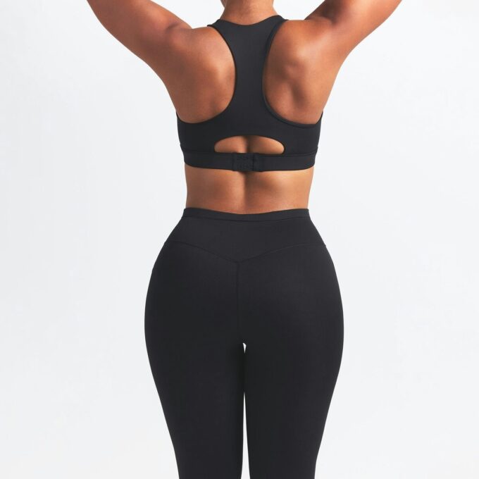 NikeSKIMS MATTE FOOTSIE GRIP LEGGINGS