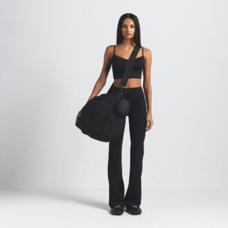 NikeSKIMS MATTE SLIM FLARE LEGGINGS