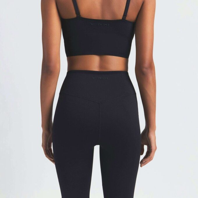 NikeSKIMS MATTE SLIM FLARE LEGGINGS