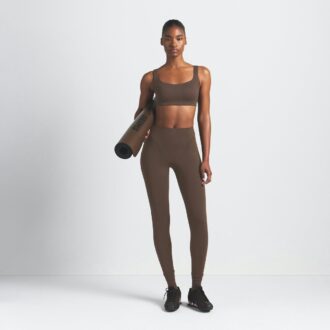 NikeSKIMS MATTE V-LINE 26″ LEGGINGS