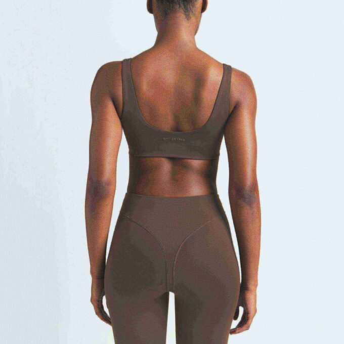 NikeSKIMS MATTE V-LINE 26″ LEGGINGS