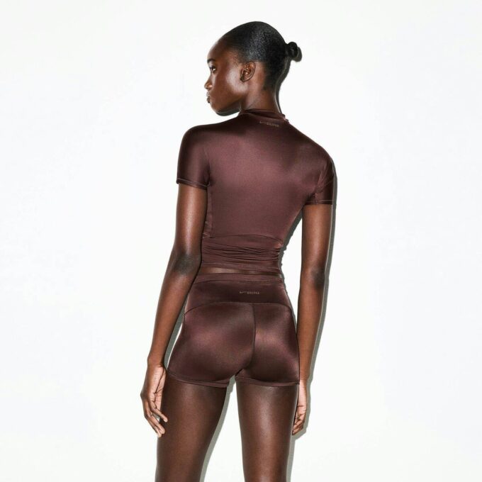 NikeSKIMS SHINE 5 cm SLØRET SHORT