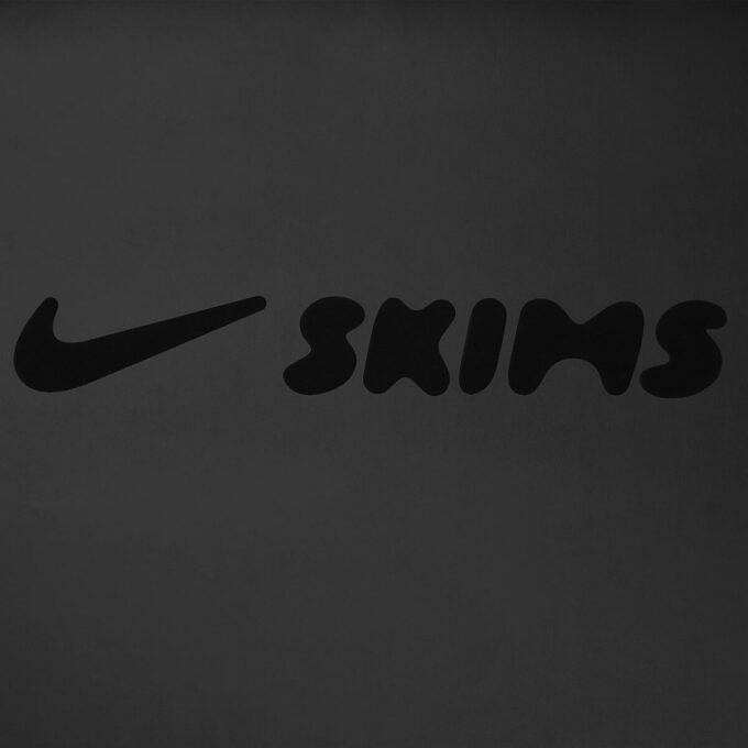 NikeSKIMS TILBEHØR YOGAMÅTTE