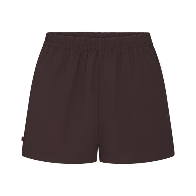 NikeSKIMS VÆVET NYLON 5″ TRÆNINGSHORTS