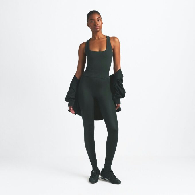 NikeSKIMS VINTAGE SEAMLESS RACER BACK TANKBRAKE