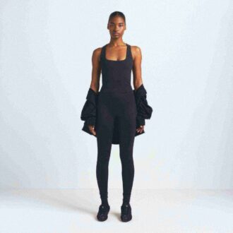 NikeSKIMS VINTAGE SEAMLESS RACER BACK TANKBRAKE