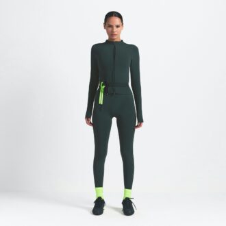 NikeSKIMS VINTAGE SØMLØS JAKKE MED FULD LYNLÅS