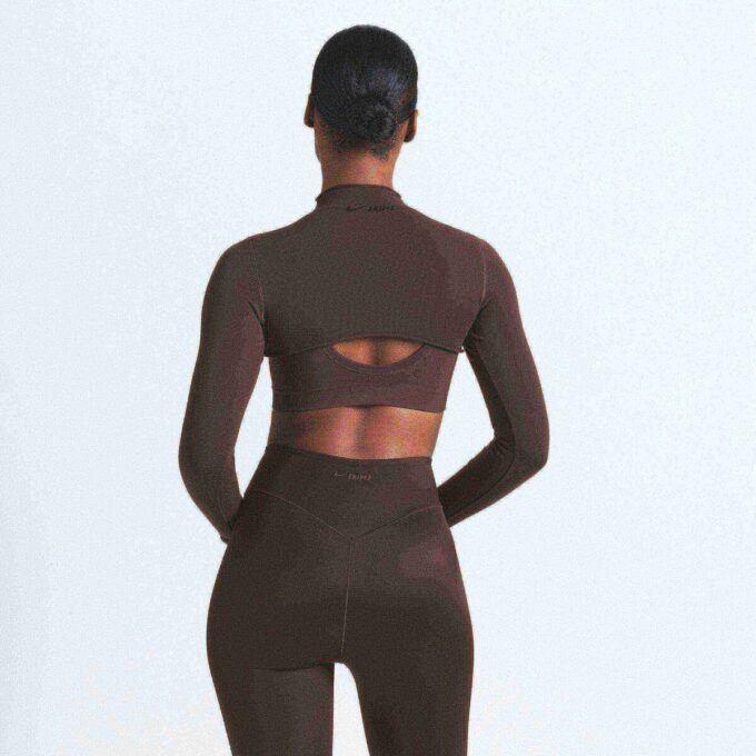 NikeSKIMS VINTAGE SØMLØS SHRUG