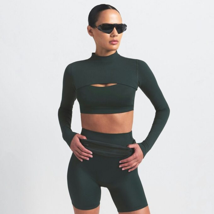 NikeSKIMS VINTAGE SØMLØS SHRUG