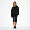OVERSIZED ULD OG CASHMERE TRØJE MED V-HALS