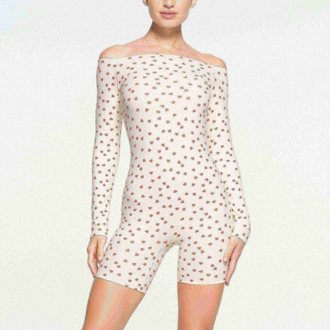 PASSER ALLE PICOT OFF THE SHOULDER-BELØBNING