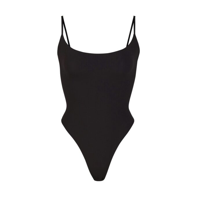 PASSER TIL ALLE CAMI-BODYSUIT