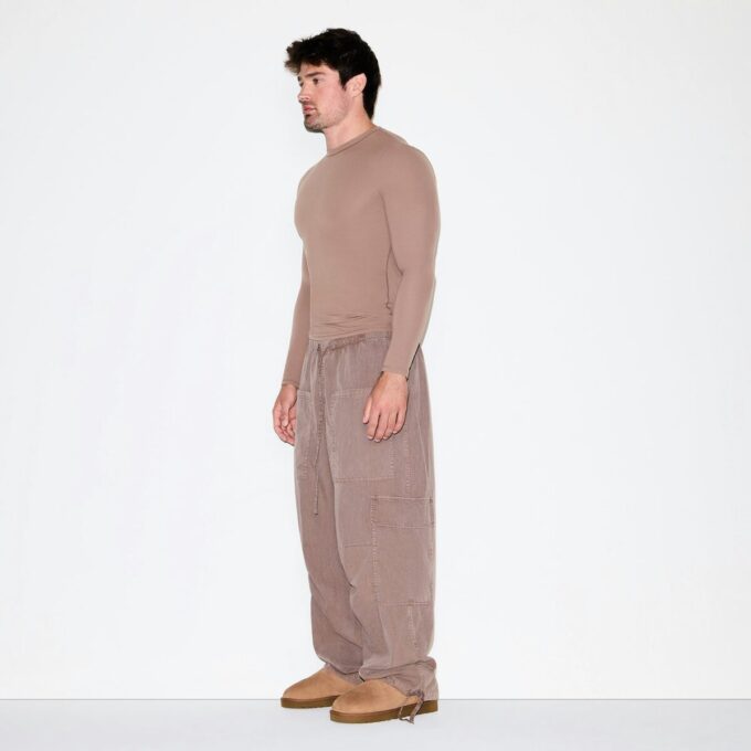 PASSER TIL ALLE HERRE SLIM LANGERMET T-SHIRT