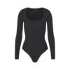 PASSER TIL ALLE LANGERMET SCOOP-BODYSUIT