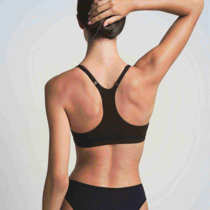 PASSER TIL ALLE RACERBACK SCOOP BRALETTE
