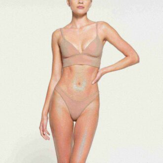 PASSER TIL ALLE TRIANGLE LONGLINE BRALETTE
