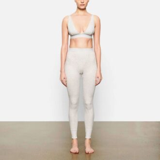 RIBBEDE LEGGINGS I BOMULD