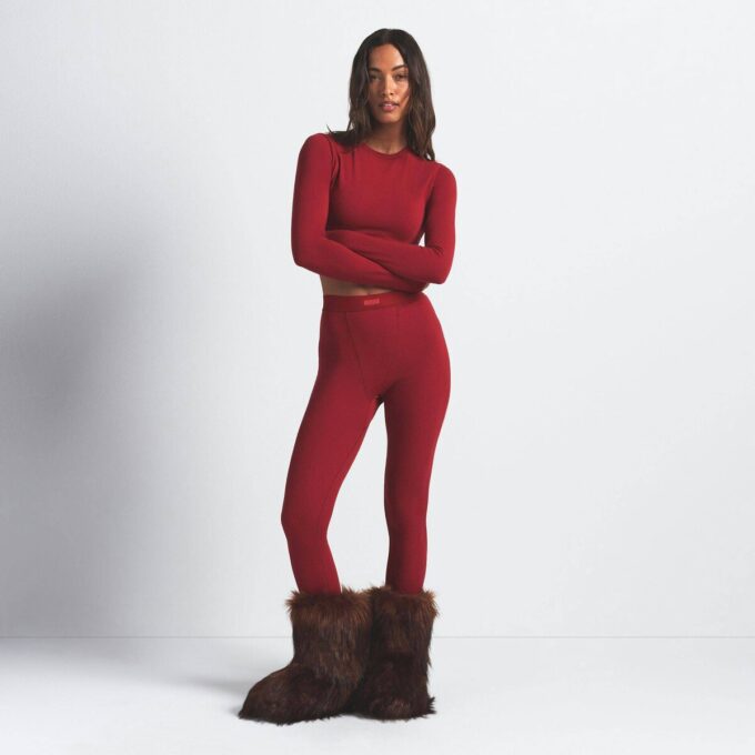 RIBBEDE LEGGINGS I BOMULD