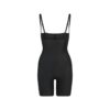 SKIMS BODY CORE SCULPT ÅBEN BRYST MIDTLÅR-BODYSUIT