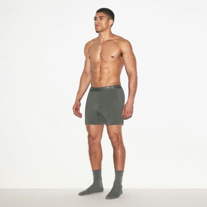 SKIMS STRETCH HERRE STRIK BOXERSHOWS 3-PAK