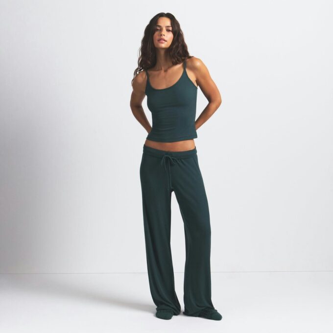 SOFT LOUNGE TANK SØVNSÆT