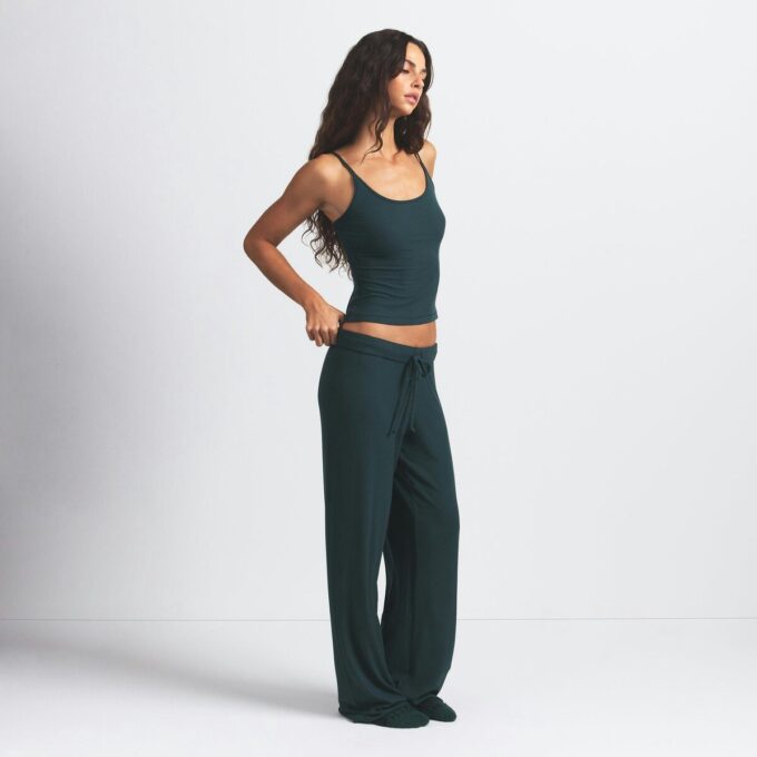 SOFT LOUNGE TANK SØVNSÆT