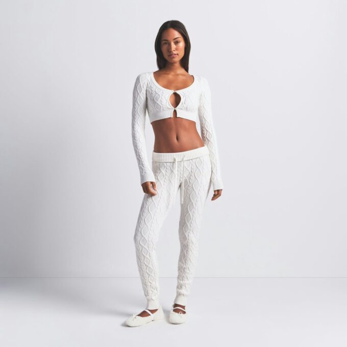 STRIKKET CARDIGAN MED KORT STRIKKET JACKET