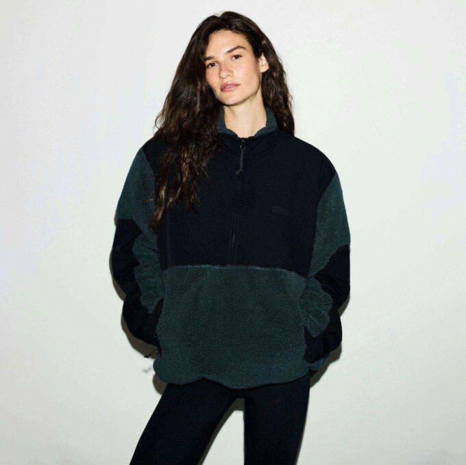 TEDDY OVERSIZED TRØJE MED HALV LYNLÅS