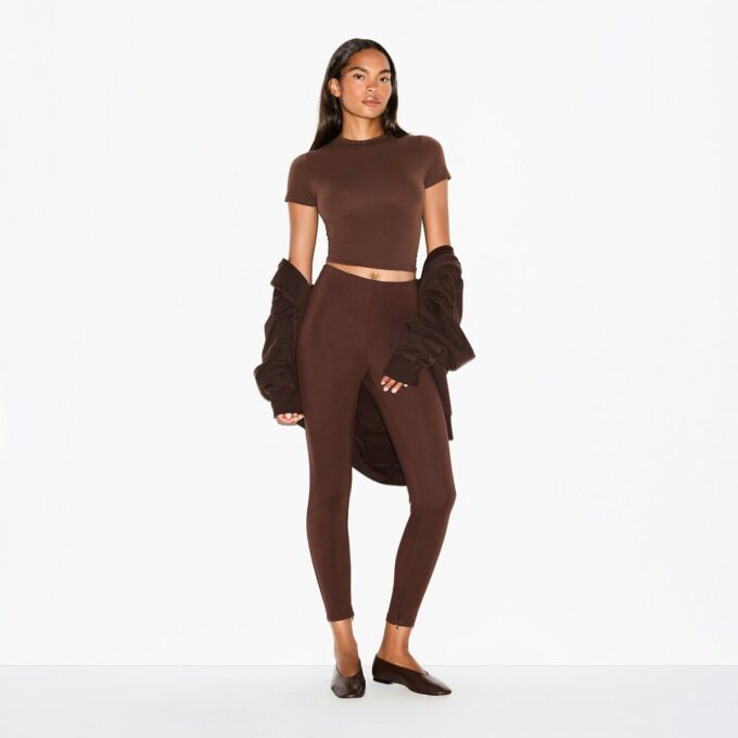 THE ESSENTIAL COLLECTION HØJTALJEDE LEGGINGS
