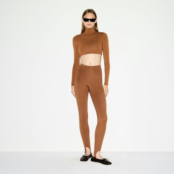 THE ESSENTIAL COLLECTION HØJTALJEDE STIRRUP LEGGINGS