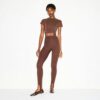 THE ESSENTIAL COLLECTION HØJTALJEDE STIRRUP LEGGINGS