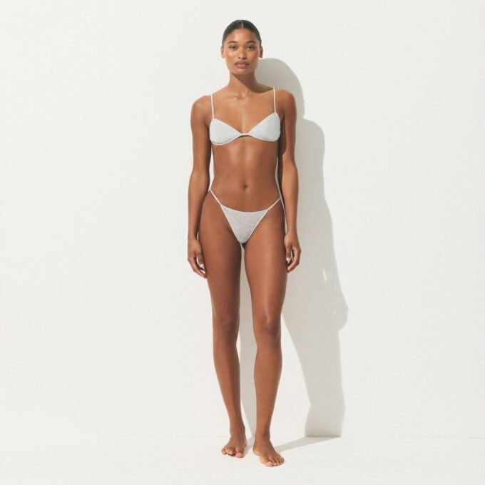 TRANSPARENT RIBBEDE SKIMPIGE TREKANTE BRALETTE