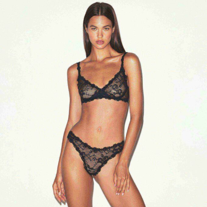 UFORED DEMI-BH MED STRETCH-BLONDE