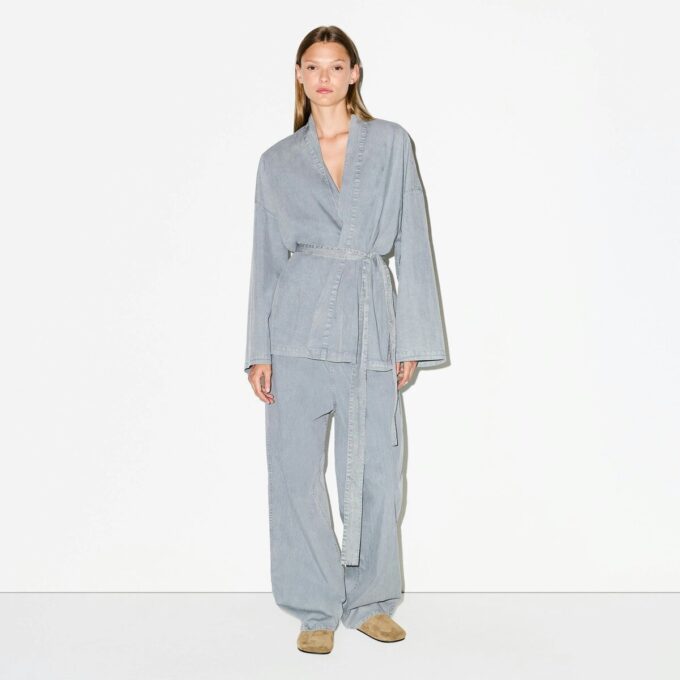 VÆVET LOUNGE OVERSIZED WRAP TOP