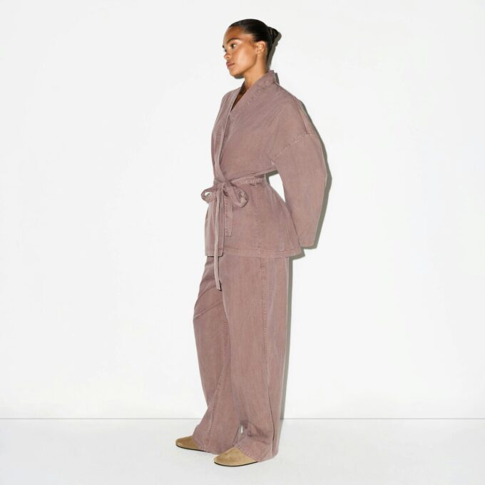 VÆVET LOUNGE OVERSIZED WRAP TOP